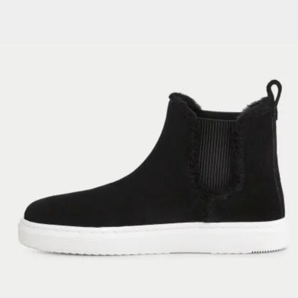 Ugg Alameda Chelsea Sneaker- Black - Picture 3 of 11